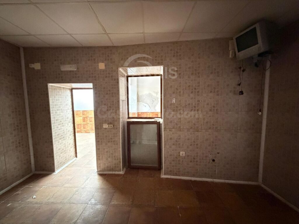 Casa en Villafranca De Los Caballeros - foto 5