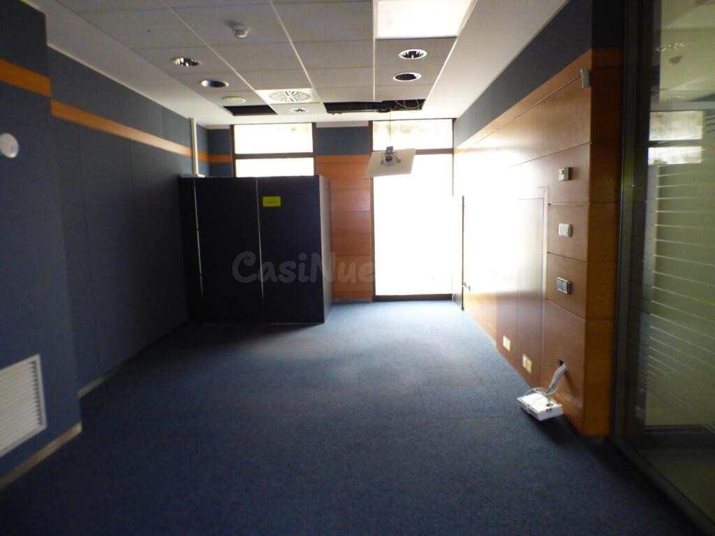 Local comercial en el centro de Sallent - foto 4