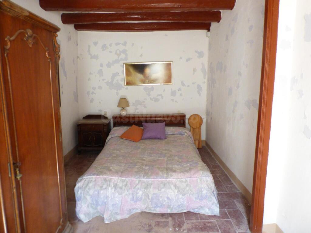 CASA EN ARTÈS PARA REFORMAR PARA GRANDES FAMILIAS O PARA HAC - foto 3