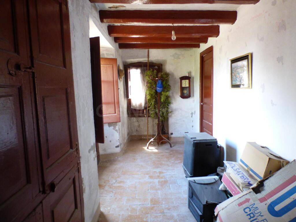 CASA EN ARTÈS PARA REFORMAR PARA GRANDES FAMILIAS O PARA HAC - foto 4