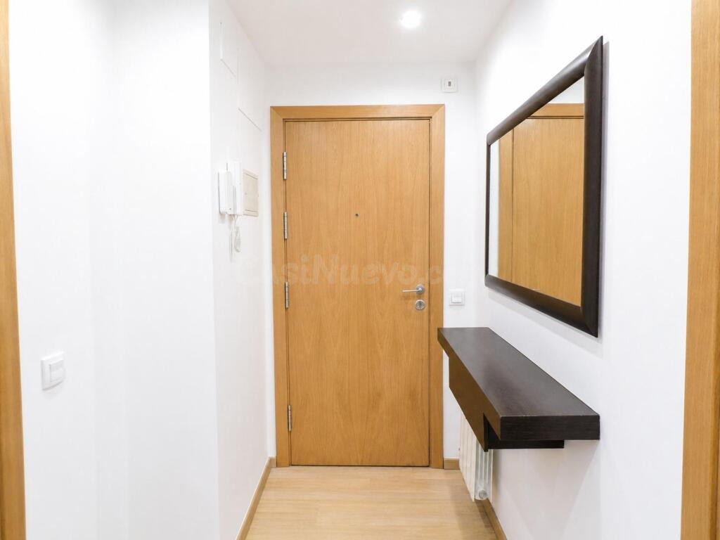 Amplia vivienda seminueva con dos terrazas, zona comunitaria - foto 4