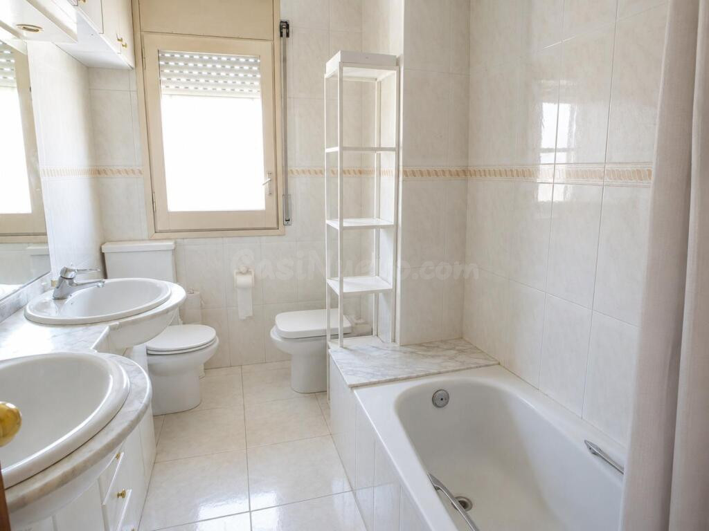 Exclusivo ático dúplex junto a las Bases de Manresa, con 191 - foto 14