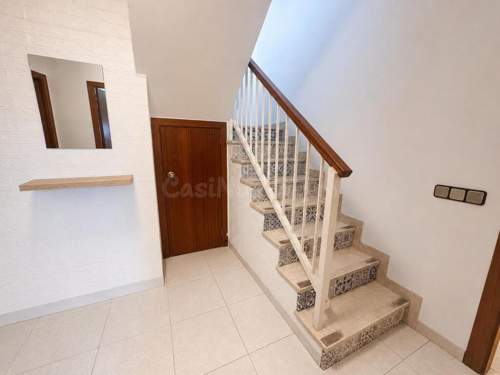 Exclusivo ático dúplex junto a las Bases de Manresa, con 191 - foto 3