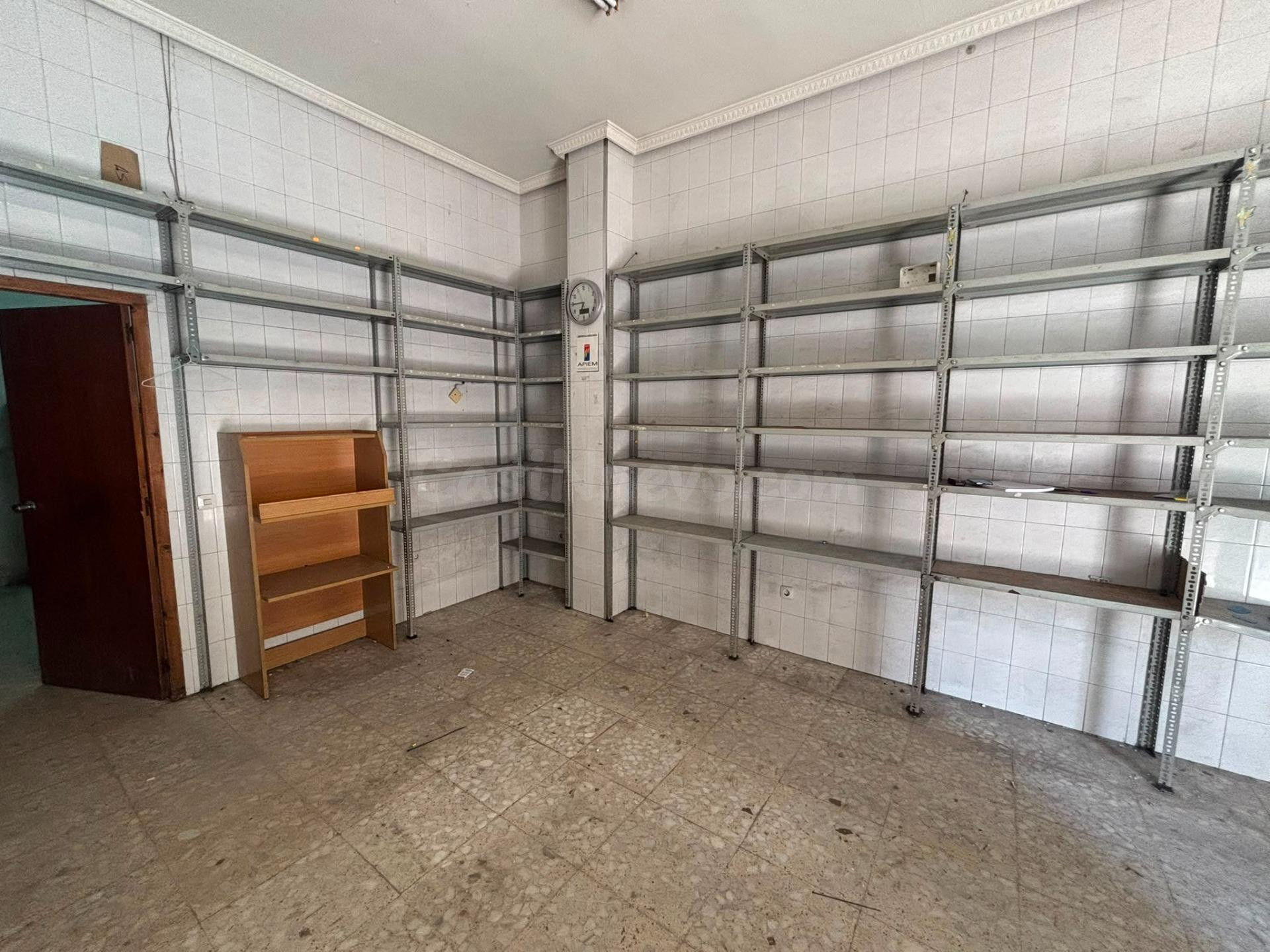 Local comercial 2 habitaciones 46m² en venta - Villaverde Al - foto 3