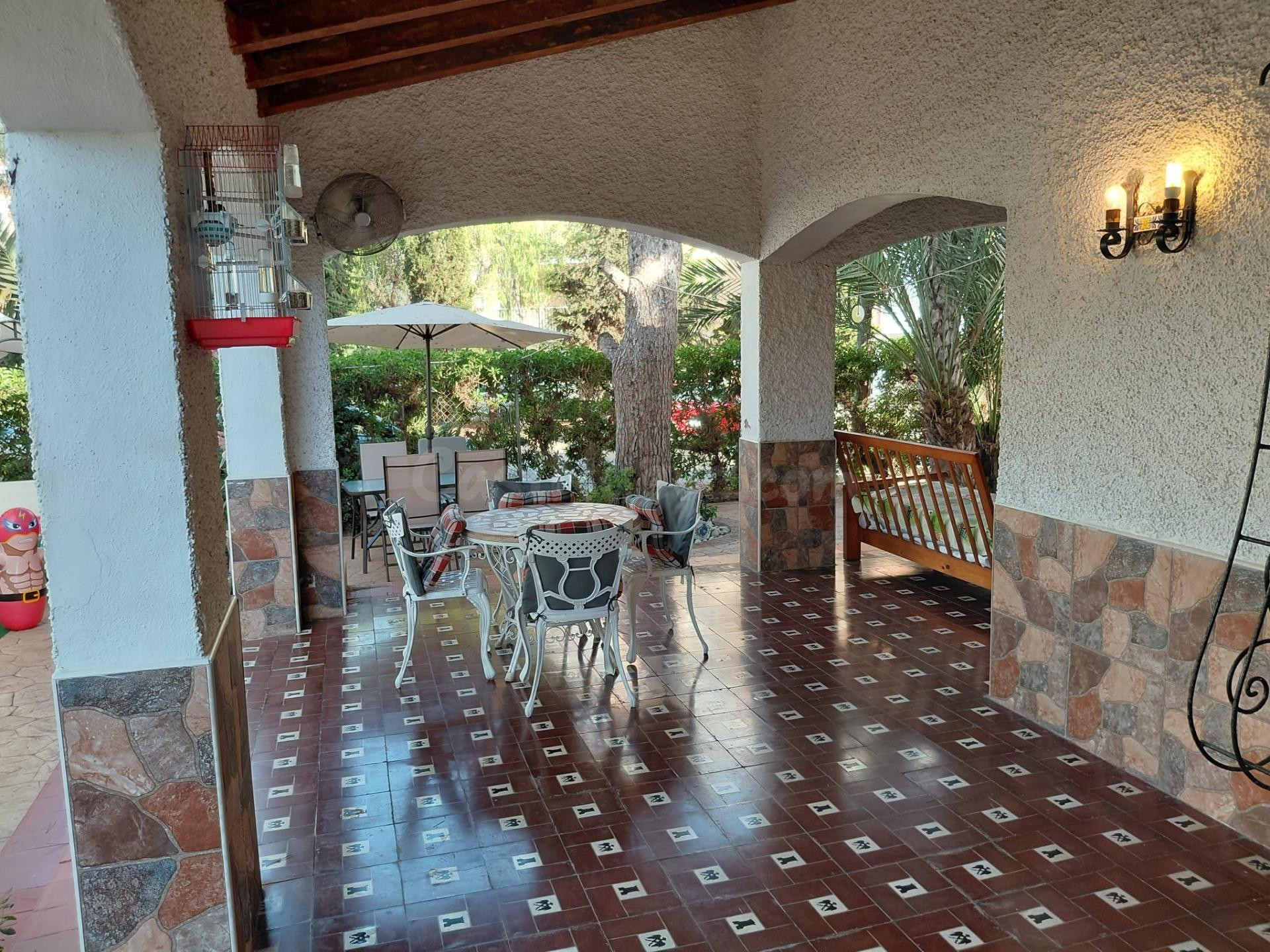 SE VENDE CHALET INDEPENDIENTE EN PUNTA PRIMA - foto 2
