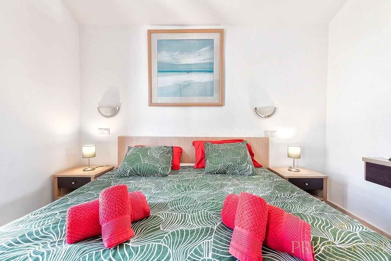 Bungalow en San Bartolomé de Tirajana (Playa del Inglés) - foto 5