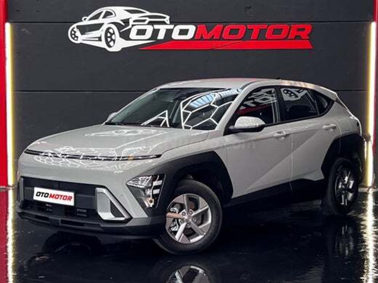 Hyundai Kona Híbrido 1.6 Automático Brunete 3.000 km