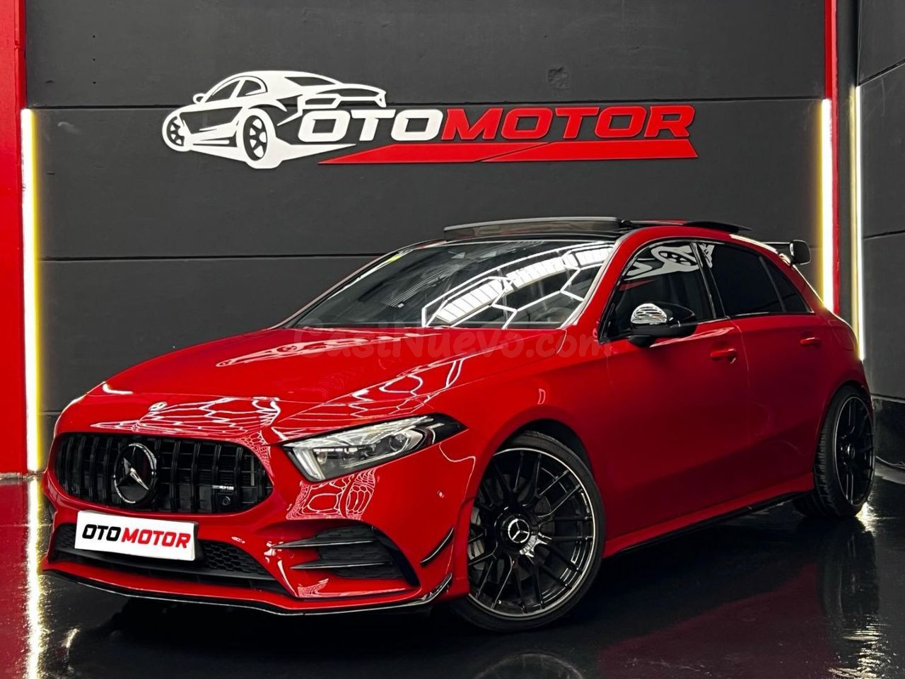 Mercedes Clase A AMG 4MATIC 2019 con extras premium en Madrid