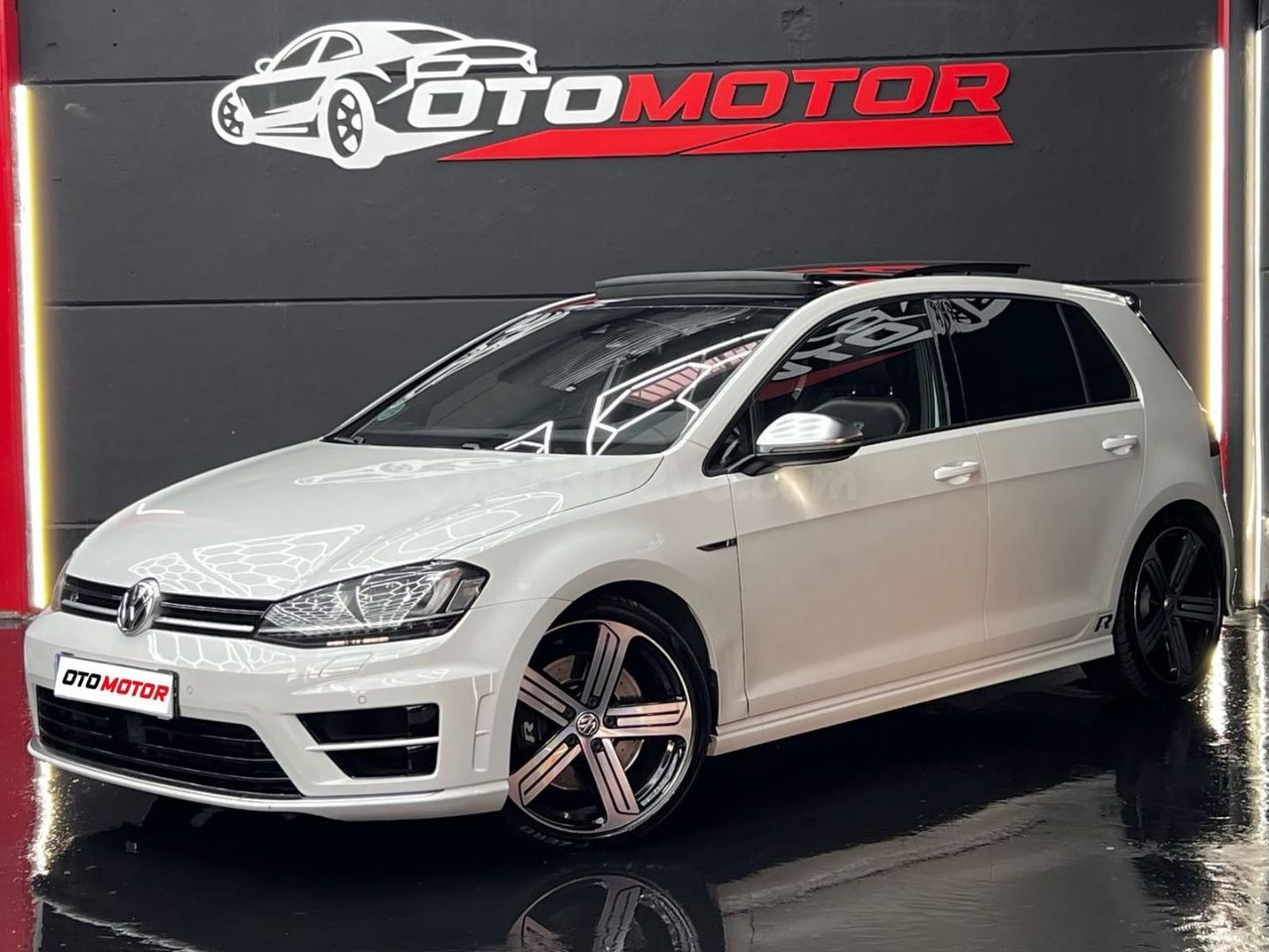 Volkswagen Golf R 300cv Automático Brunete Madrid