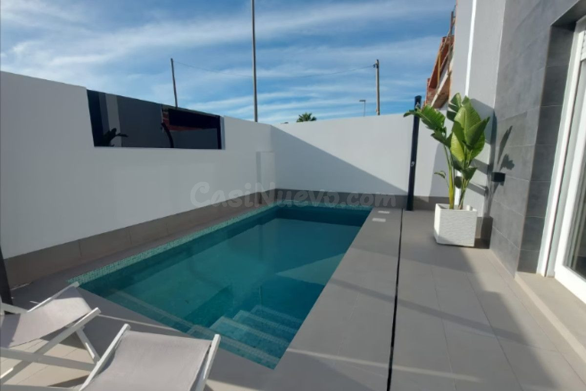Villa 2 habitaciones 74m² en venta - Roldán - foto 3