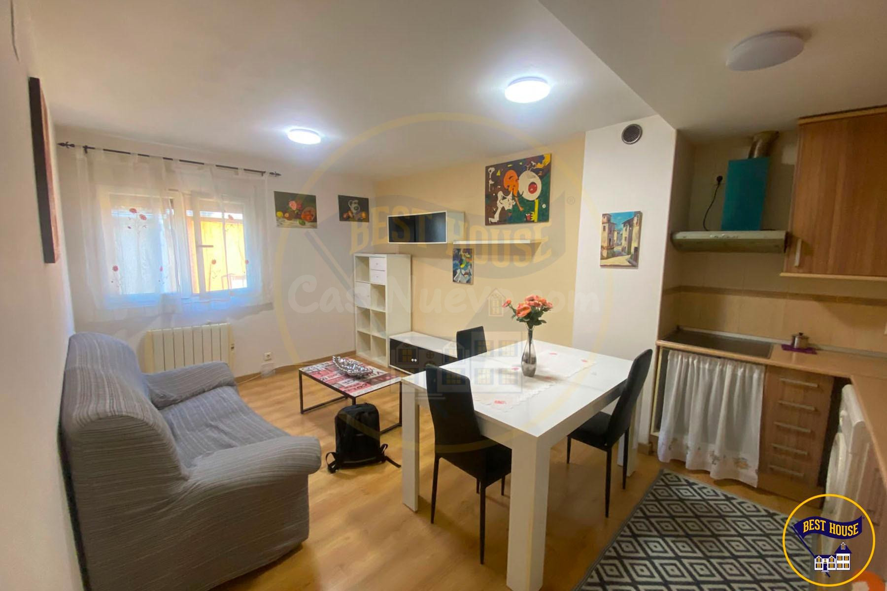 PISO EN VENTA EN CHILLARON