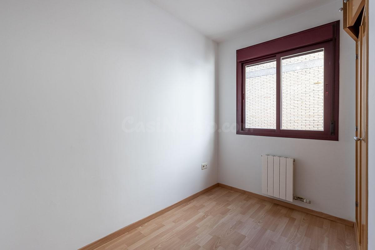 Ático dúplex junto Alhamar con 2 garajes y 2 trasteros - foto 15