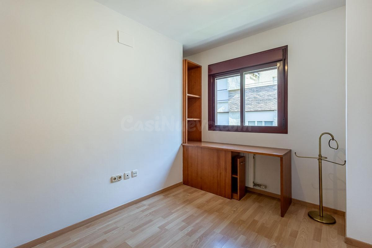 Ático dúplex junto Alhamar con 2 garajes y 2 trasteros - foto 16