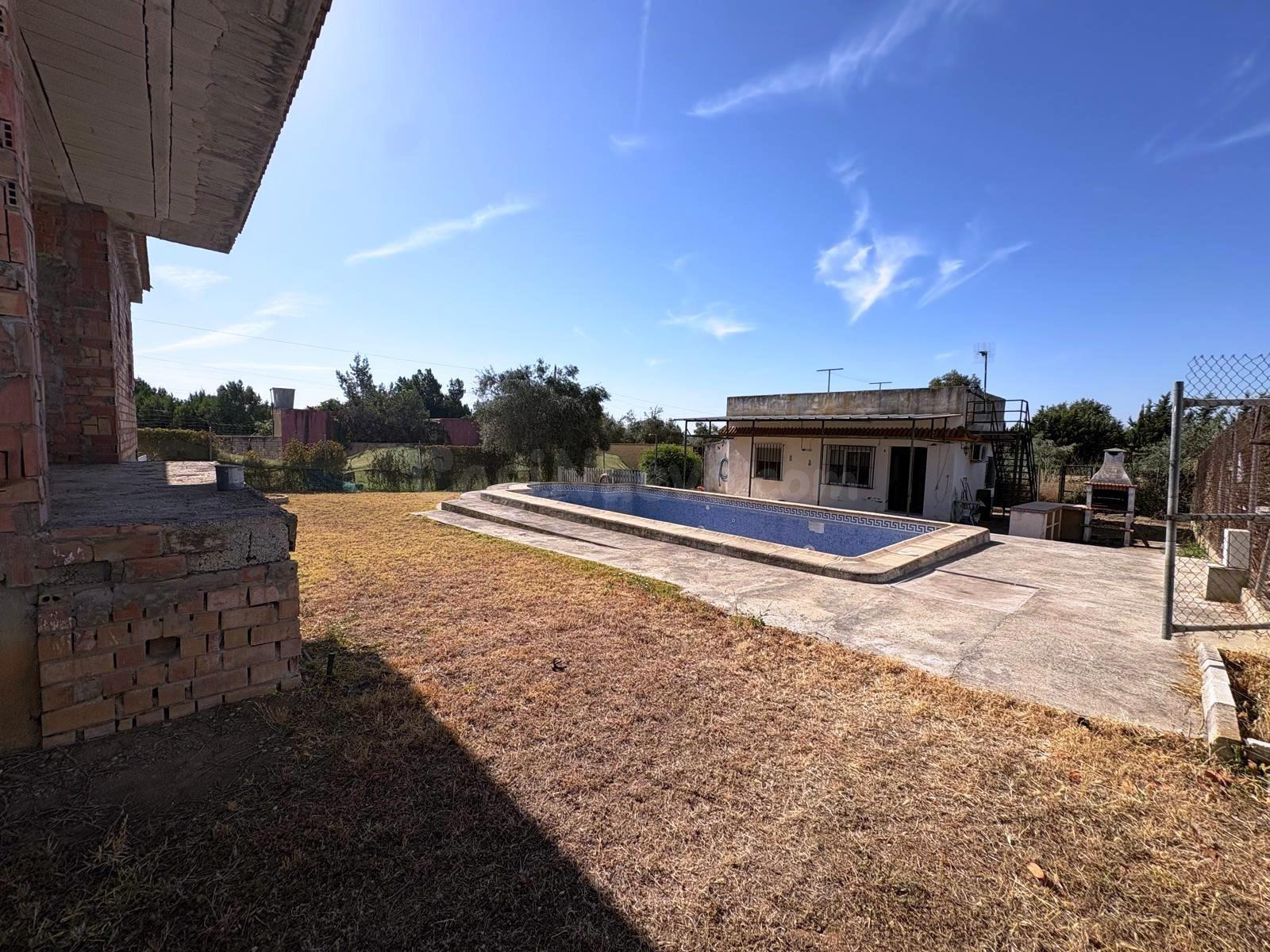 Finca rústica en venta en urbanización Rio pudio Almensilla - foto 2