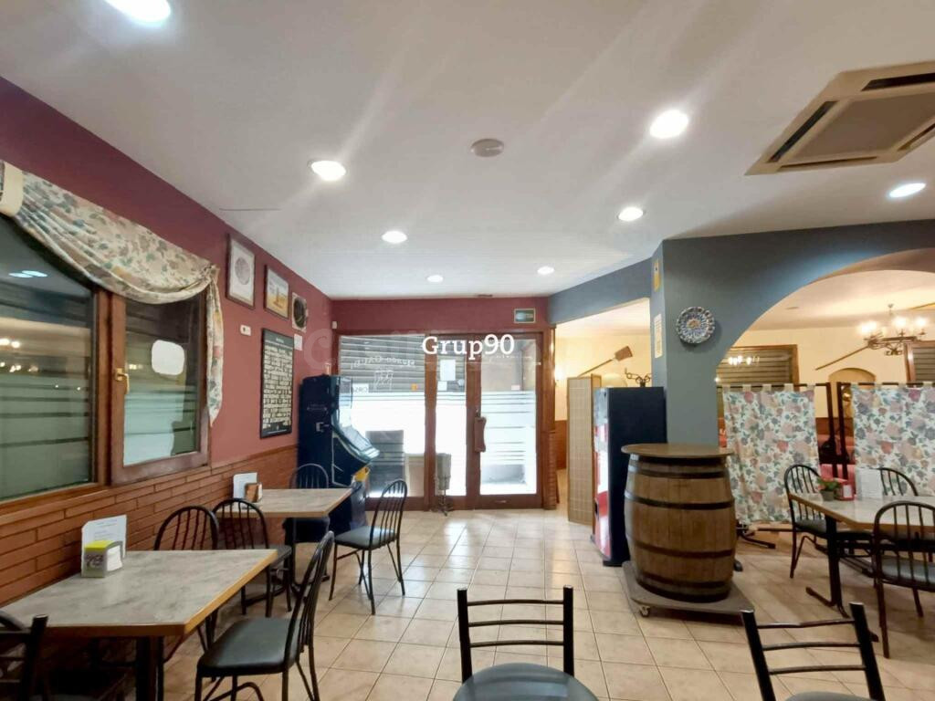 Venta de restaurante en La Bordeta - foto 3
