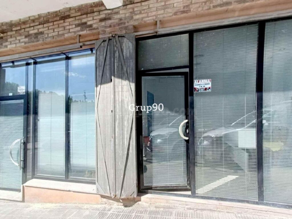 Local comercial a pie de calle de 240m2 en Zona Instituts - foto 13