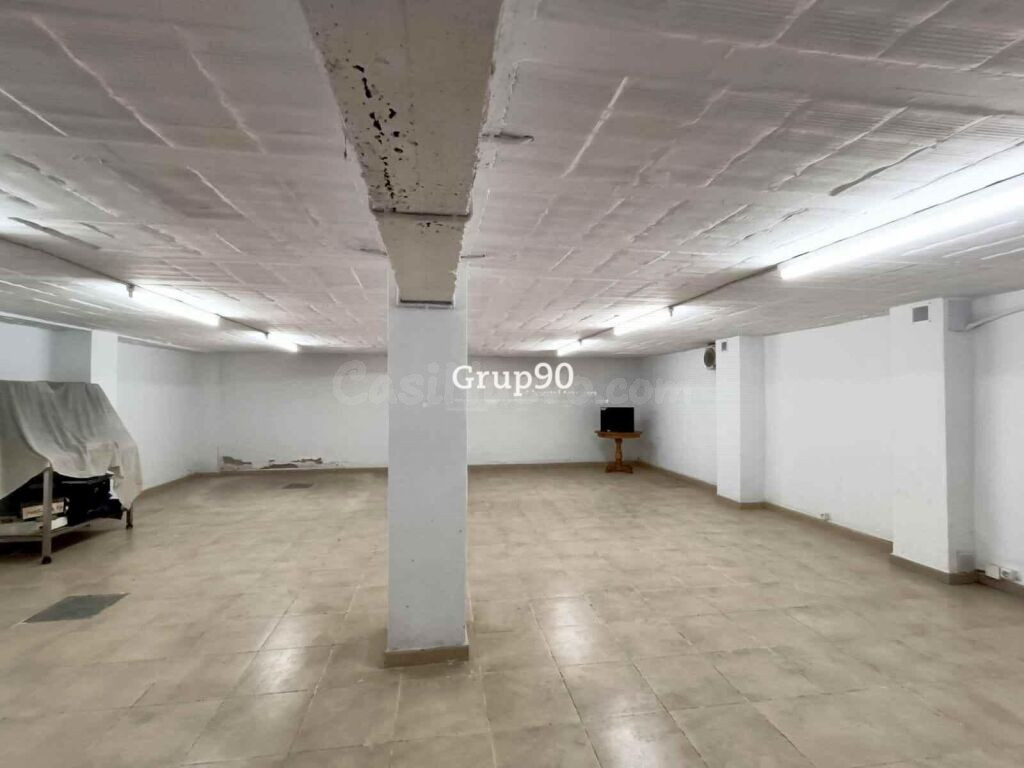 Local comercial a pie de calle de 240m2 en Zona Instituts - foto 30
