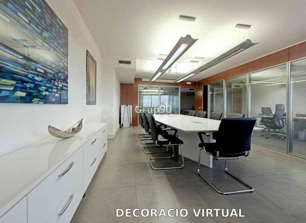 ¡Oportunidad Única de Adquirir Oficina en el Prestigioso Edi - foto 3
