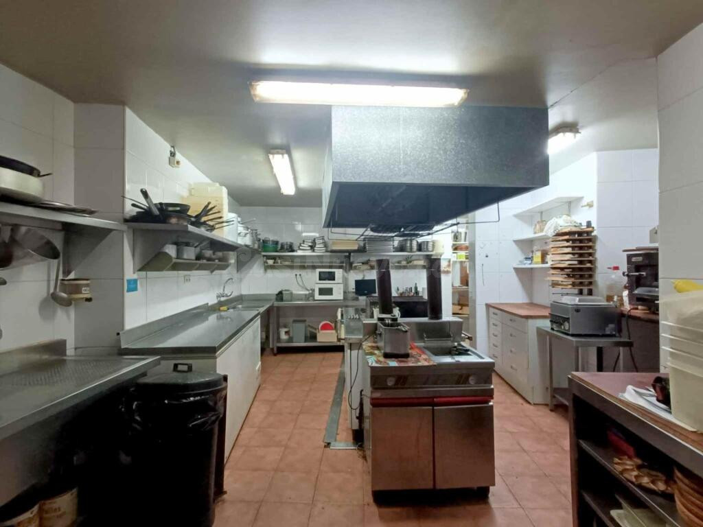 Venta de restaurante en La Bordeta - foto 2