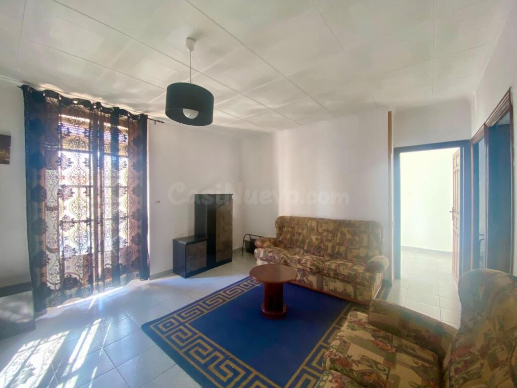 Gran casa de pueblo a dos calles en el centro - foto 4