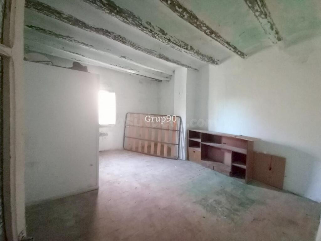 ¡CASA DE PUEBLO EN CERVERA CON GRAN POTENCIAL! - foto 4