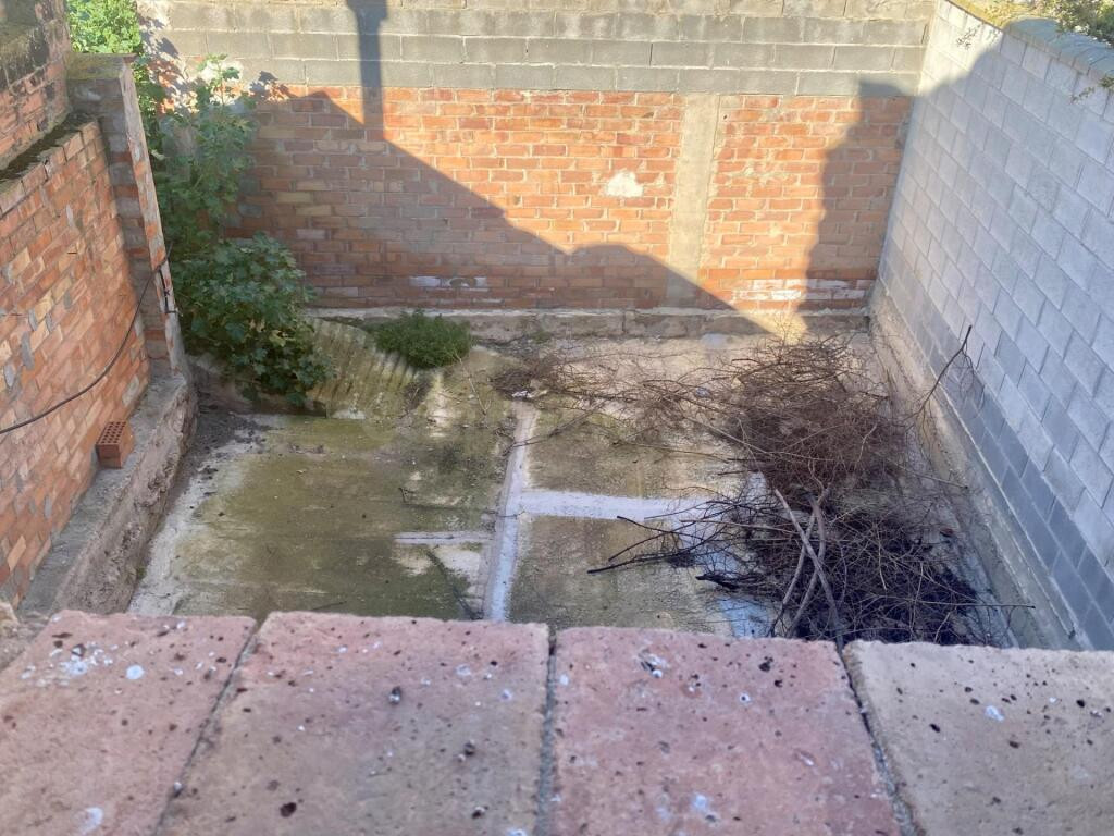 Casa con patio, piso y desván en Sarroca de Lleida - foto 18