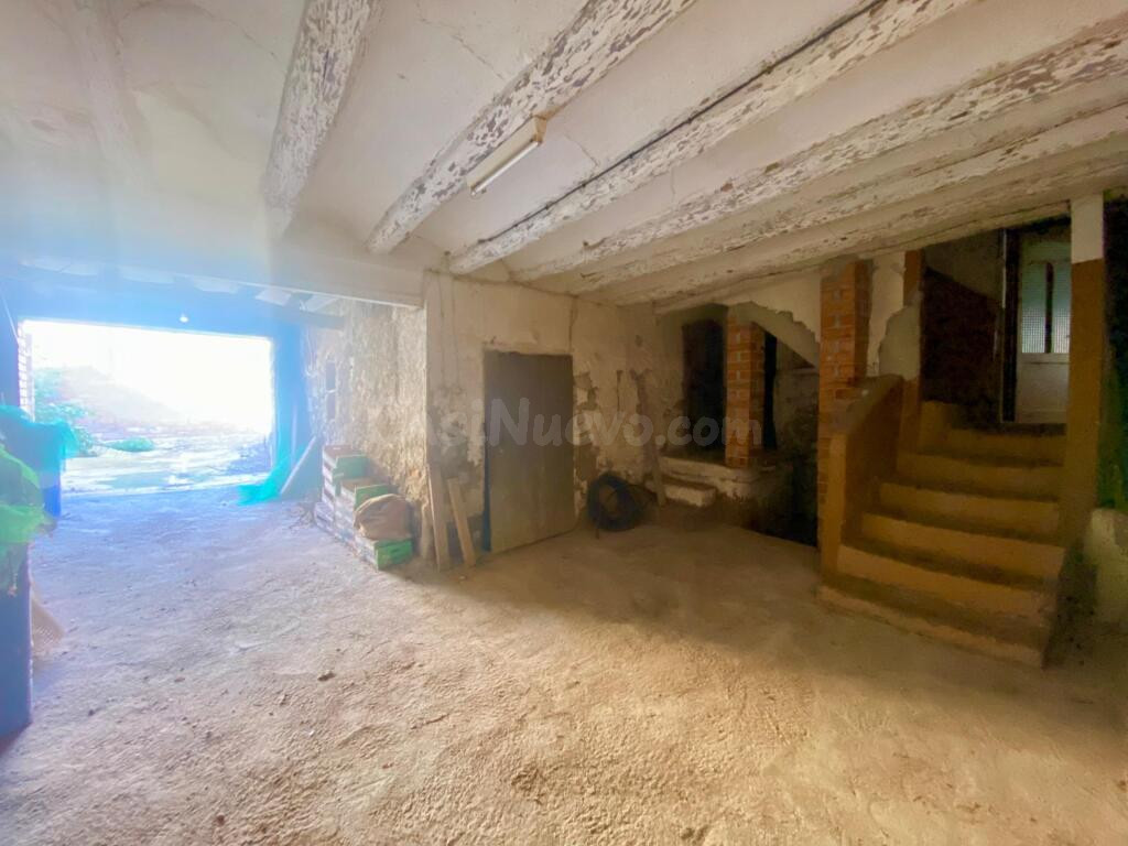 Casa con patio, piso y desván en Sarroca de Lleida - foto 22