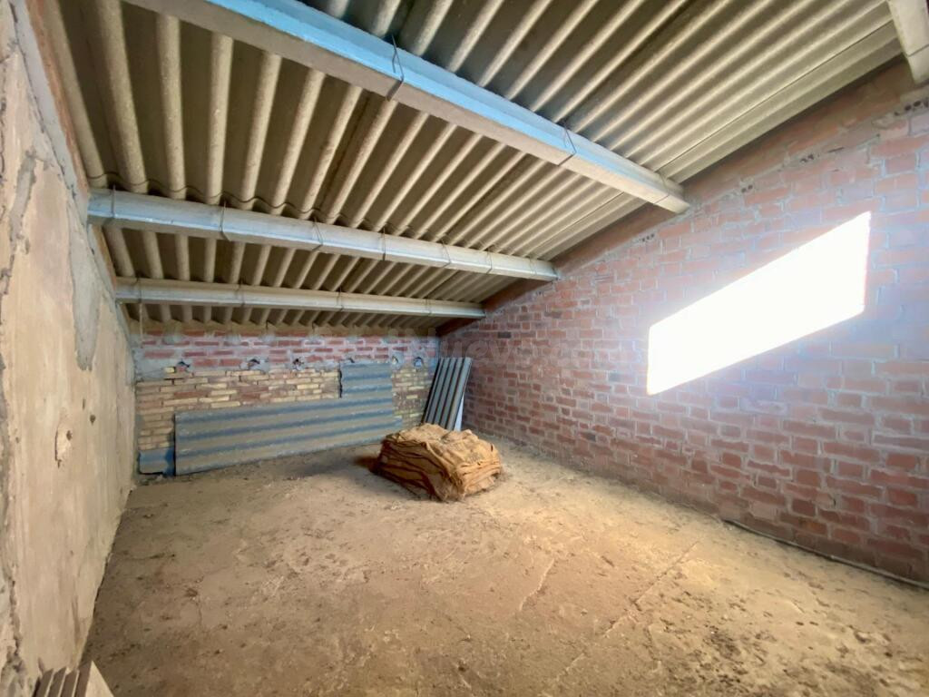 Casa con patio, piso y desván en Sarroca de Lleida - foto 28