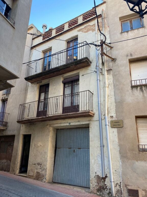 Casa de 1915 en Godall