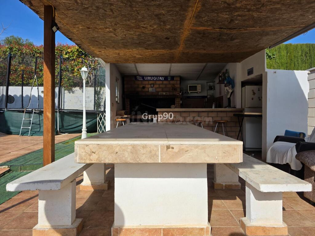 Chalet Independiente en Alpicat: Espacio, Privacidad y Zona  - foto 4