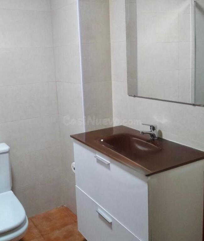 Piso de inversión con una rentabilidad del 5% - foto 5