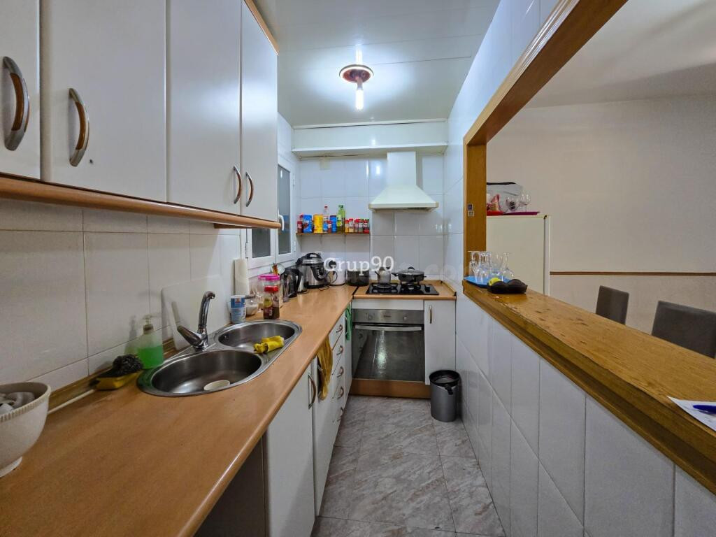 ? ¡OPORTUNIDAD PARA INVERSORES! PISO DE 2 habitaciones EN ZO