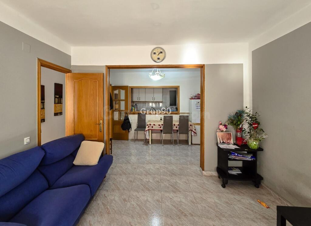 ? ¡OPORTUNIDAD PARA INVERSORES! PISO DE 2 habitaciones EN ZO - foto 2