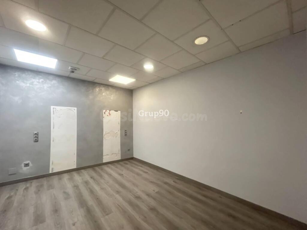 ✨ LOCAL COMERCIAL ESQUINERO CON GRAN VISIBILIDAD ✨ - foto 15