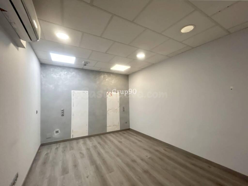 ✨ LOCAL COMERCIAL ESQUINERO CON GRAN VISIBILIDAD ✨ - foto 5