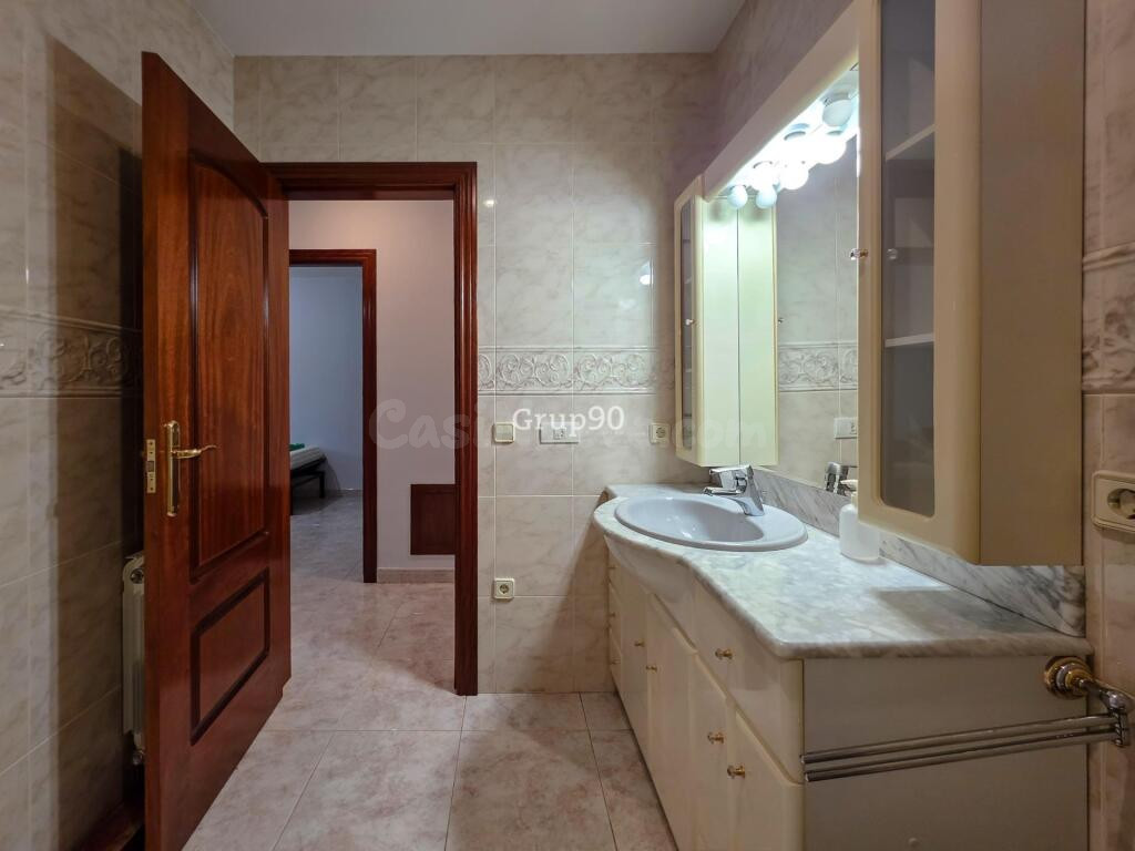 ? Chalet exclusivo en Lleida – Espacio, privacidad y ubicaci - foto 33