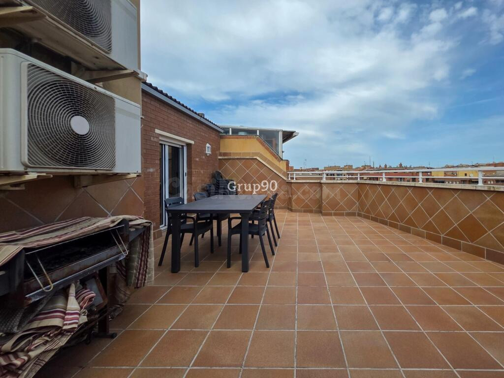 Espectacular Ático Dúplex de 130 m2 con Gran Terraza y Máxim - foto 12