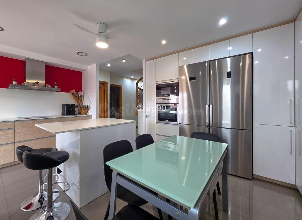 Espectacular Ático Dúplex de 130 m2 con Gran Terraza y Máxim - foto 17