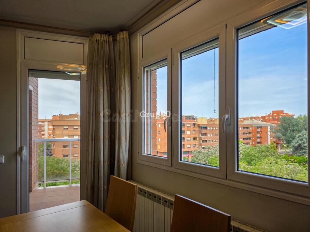 Espectacular Ático Dúplex de 130 m2 con Gran Terraza y Máxim - foto 24