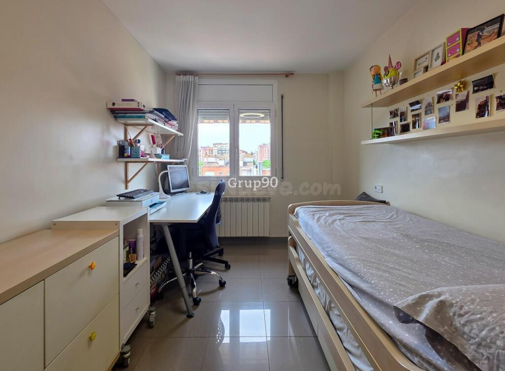 Espectacular Ático Dúplex de 130 m2 con Gran Terraza y Máxim - foto 26