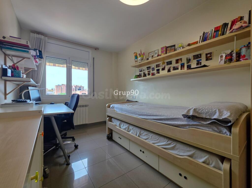 Espectacular Ático Dúplex de 130 m2 con Gran Terraza y Máxim - foto 28