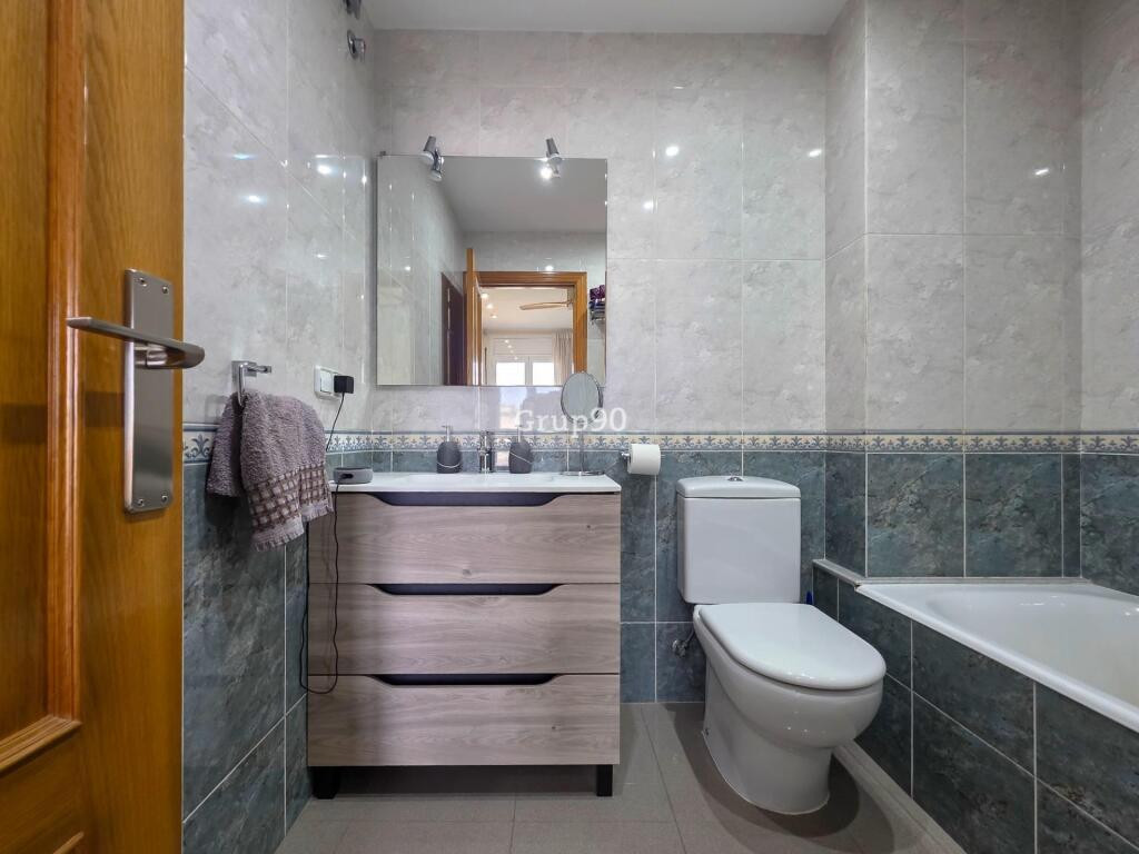 Espectacular Ático Dúplex de 130 m2 con Gran Terraza y Máxim - foto 41