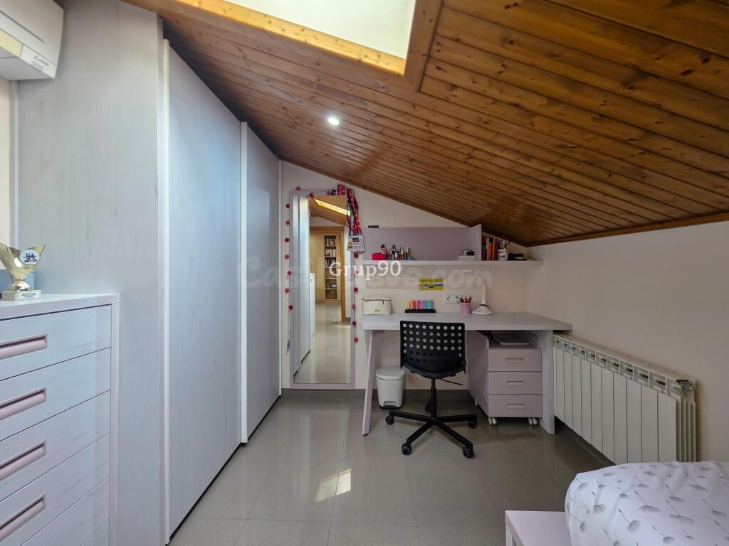 Espectacular Ático Dúplex de 130 m2 con Gran Terraza y Máxim - foto 49