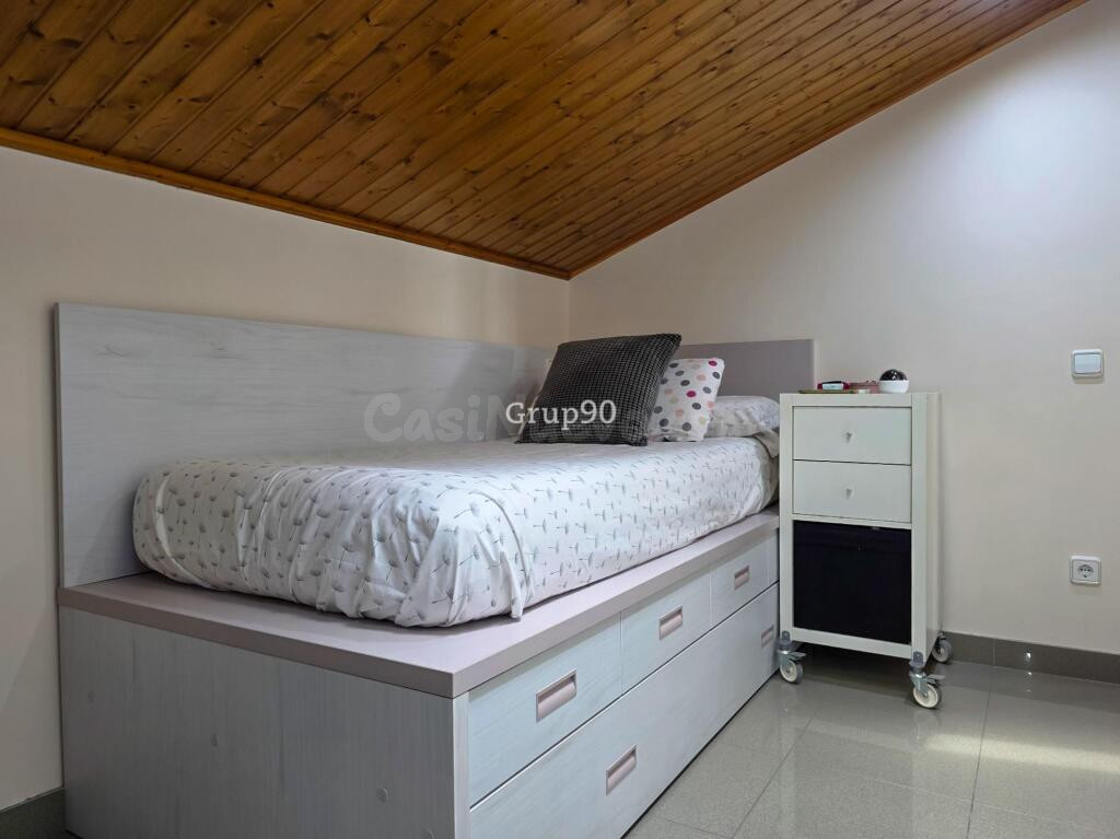 Espectacular Ático Dúplex de 130 m2 con Gran Terraza y Máxim - foto 50