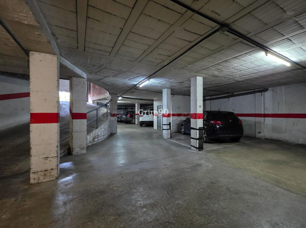 Espectacular Ático Dúplex de 130 m2 con Gran Terraza y Máxim - foto 52