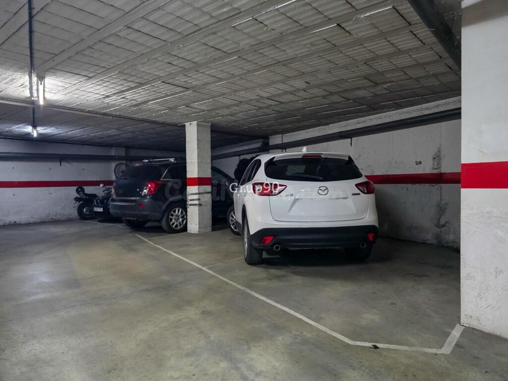 Espectacular Ático Dúplex de 130 m2 con Gran Terraza y Máxim - foto 54