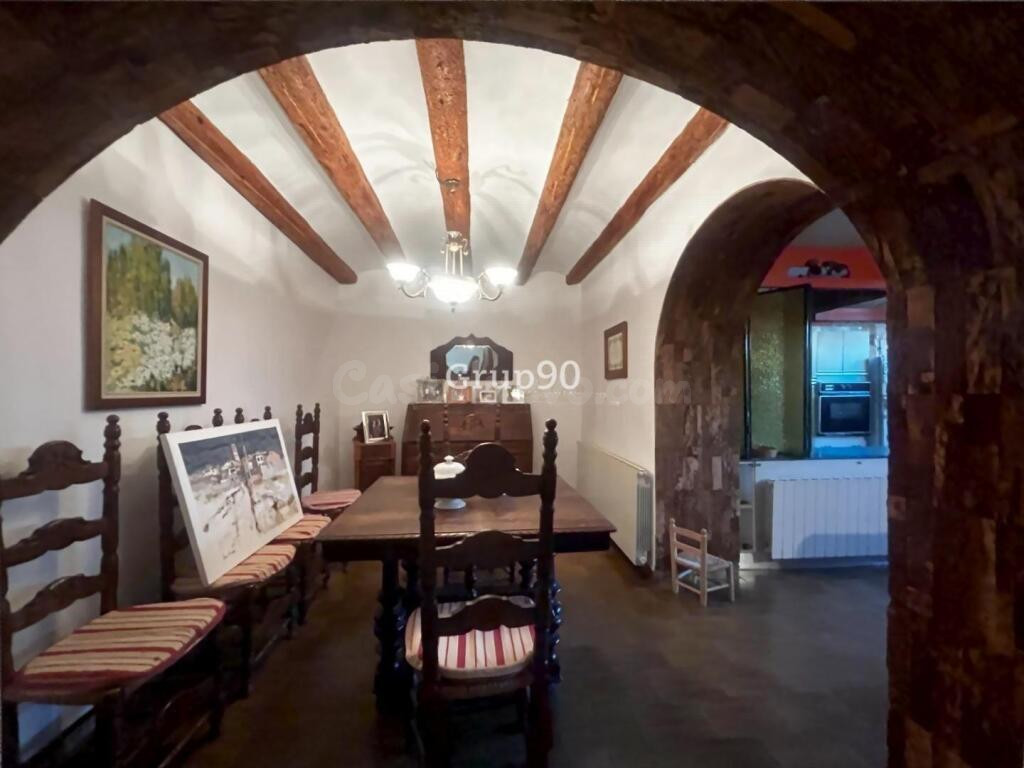 Casa de pueblo única en Artesa de Lleida + local + almacén - foto 19