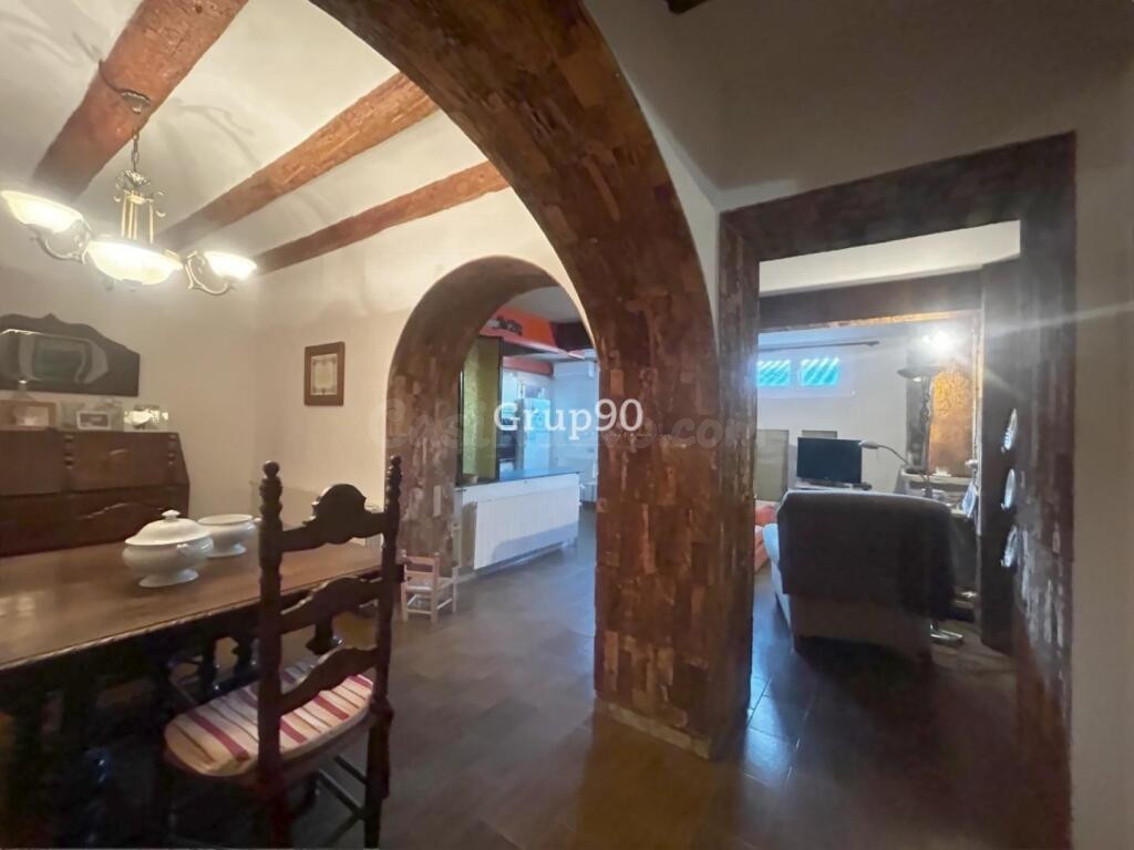 Casa de pueblo única en Artesa de Lleida + local + almacén - foto 22