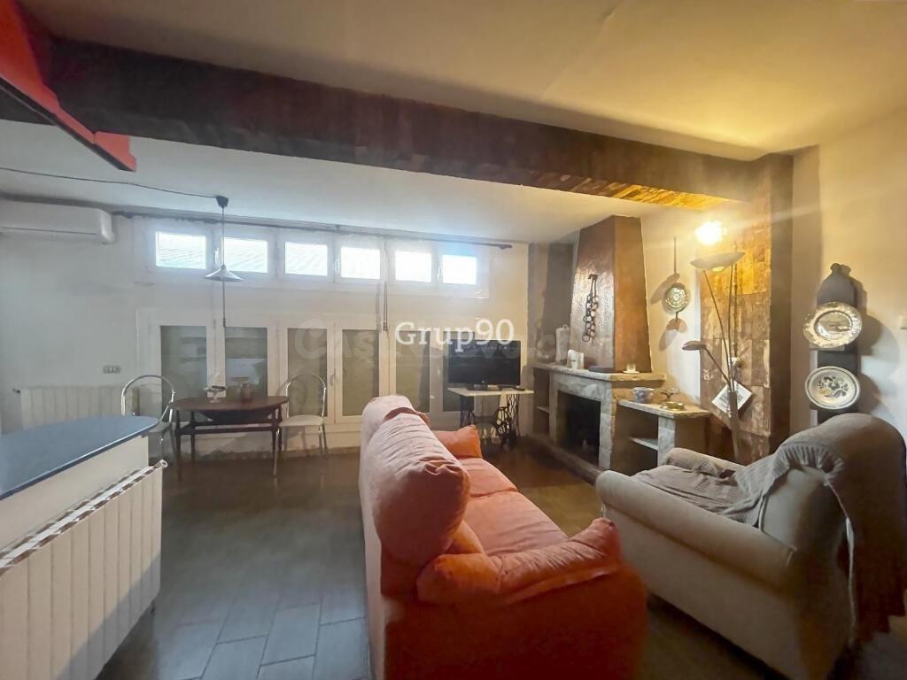 Casa de pueblo única en Artesa de Lleida + local + almacén - foto 25