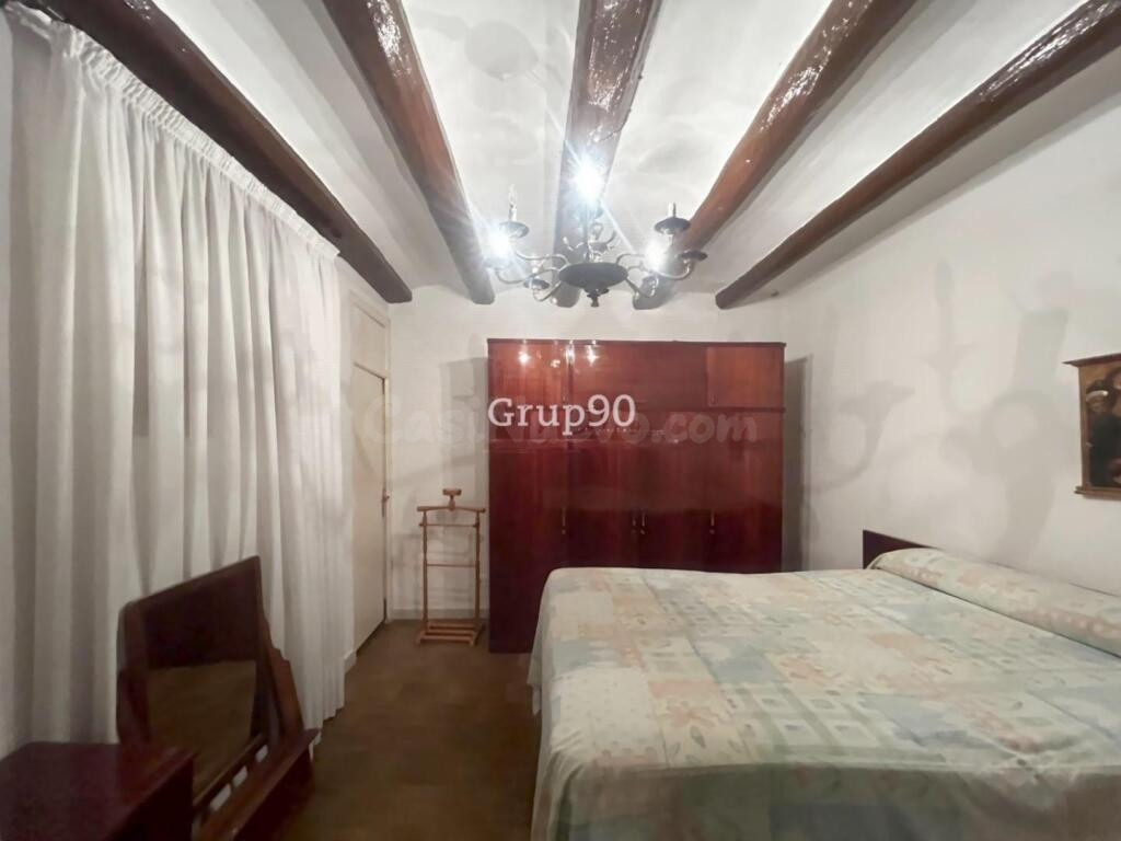 Casa de pueblo única en Artesa de Lleida + local + almacén - foto 29